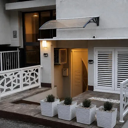 Apartman Deluxe Urban - Div *